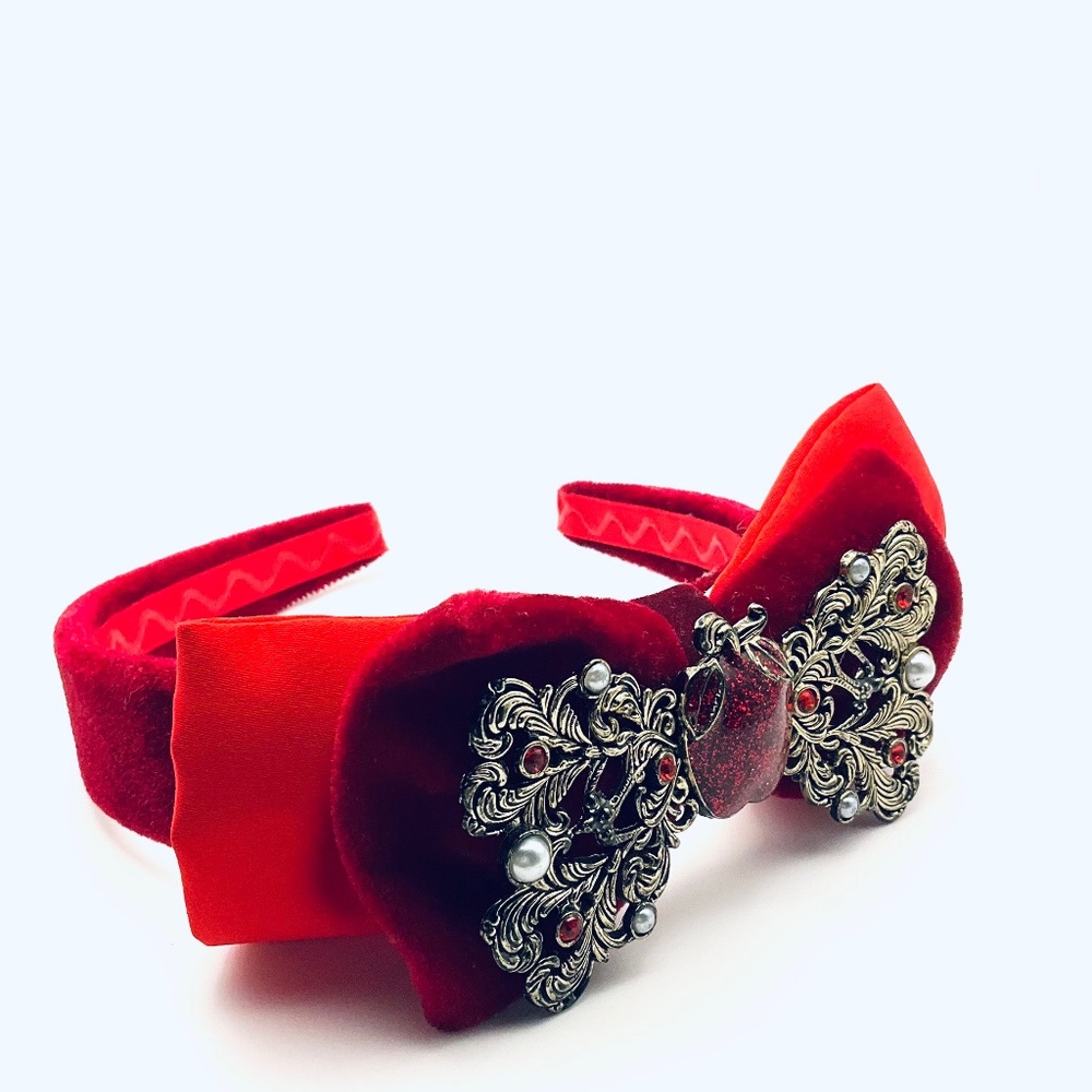 DISNEY Deluxe Red Velvet Snow White Poison Apple Costume Headband OS